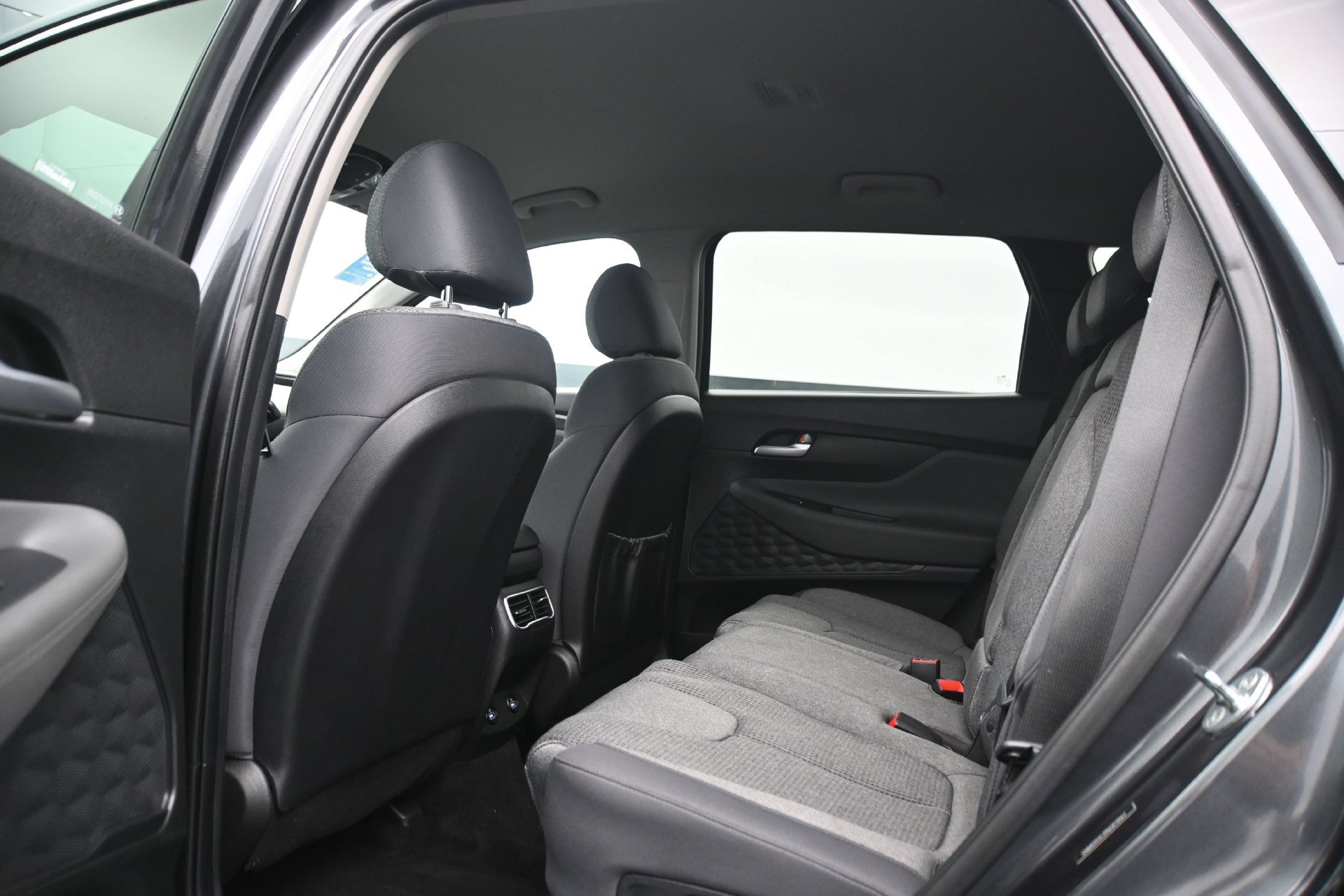 Used 2022 Hyundai Santa Fe SEL AWD/4WD image 16