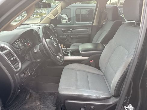 Used 2019 RAM 1500 Big Horn image 8