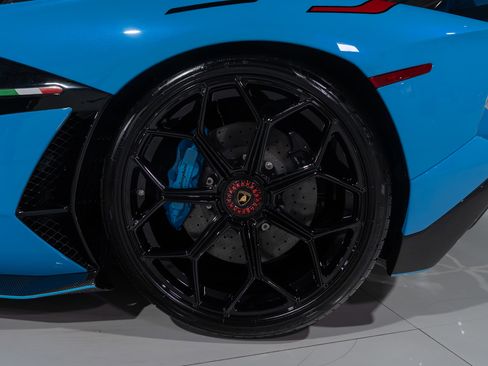 Used 2021 Lamborghini Aventador SVJ image 62