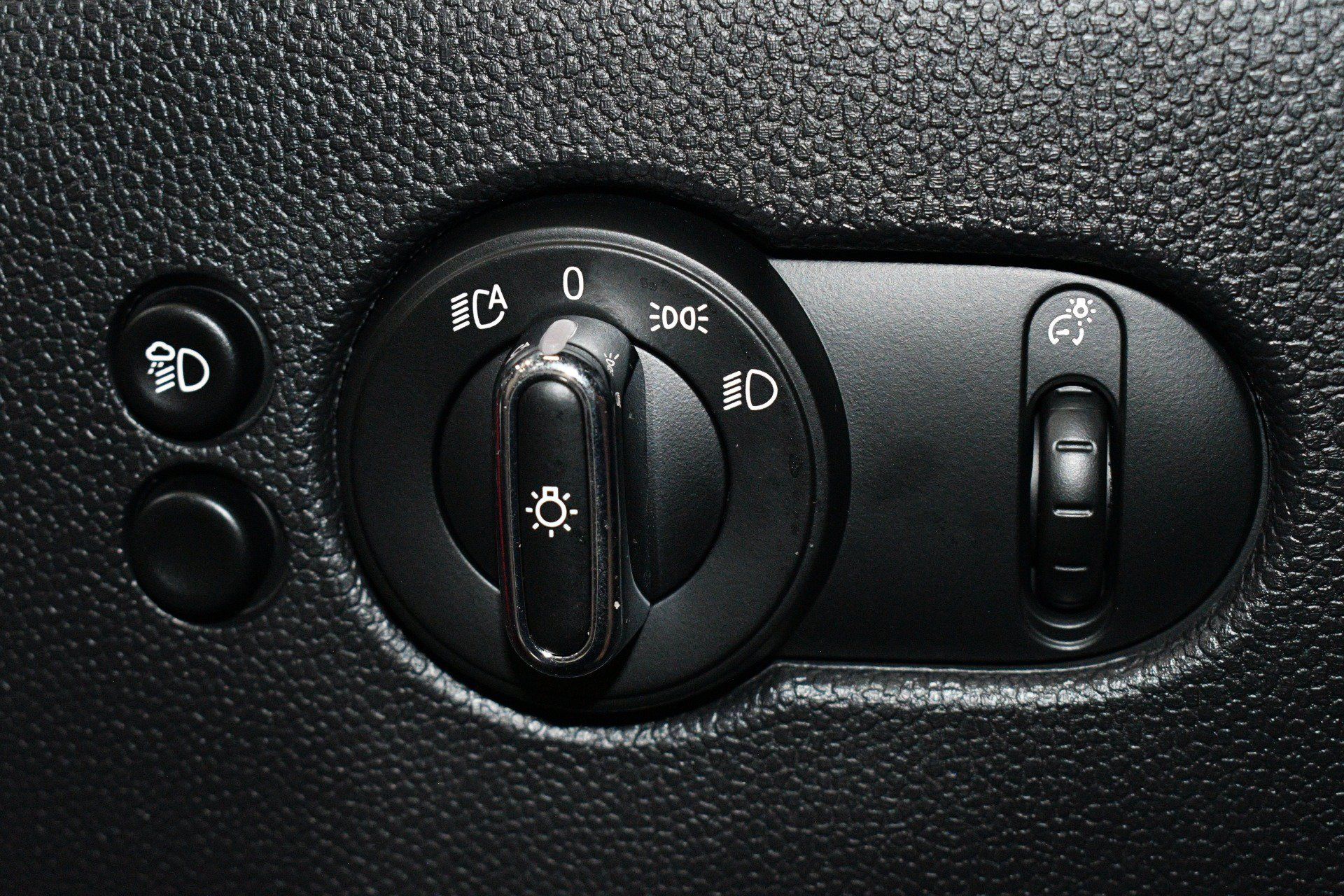 Used 2024 MINI Cooper S FWD image 43