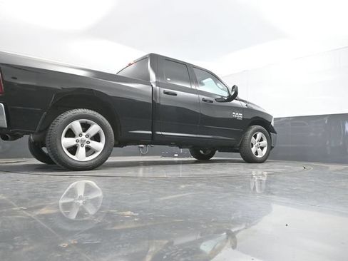 Used 2024 RAM 1500 Classic SLT AWD/4WD image 40