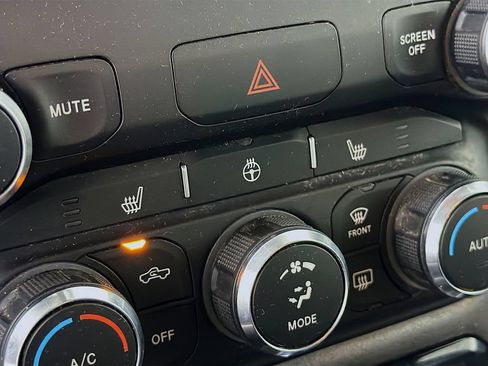 Used 2022 RAM 1500 Big Horn RWD image 23