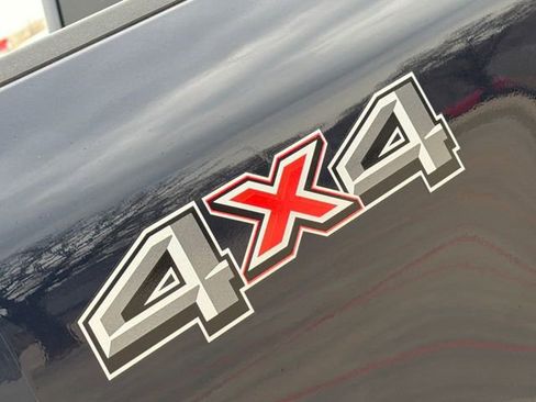 Used 2024 Ford F250 Lariat image 11