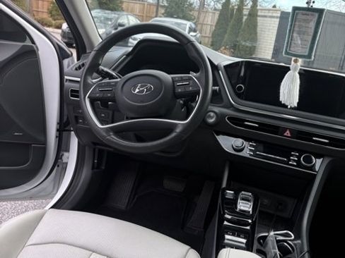 Used 2022 Hyundai Sonata Limited image 20