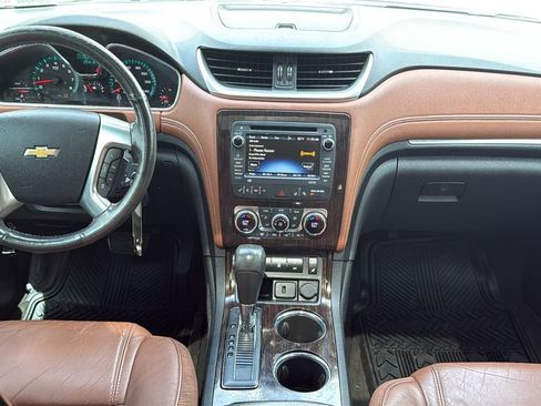 Used 2015 Chevrolet Traverse LTZ w/ LPO, 'HIT The Road' Package FWD image 21