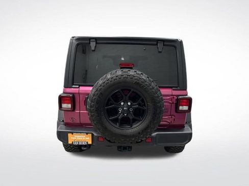 Certified 2024 Jeep Wrangler Willys image 11