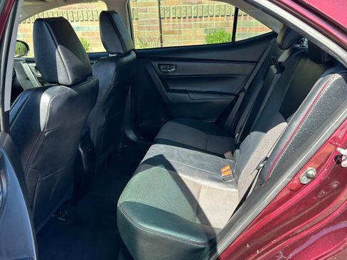 Used 2017 Toyota Corolla SE image 7