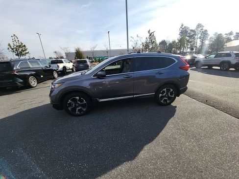 Used 2017 Honda CR-V Touring image 4