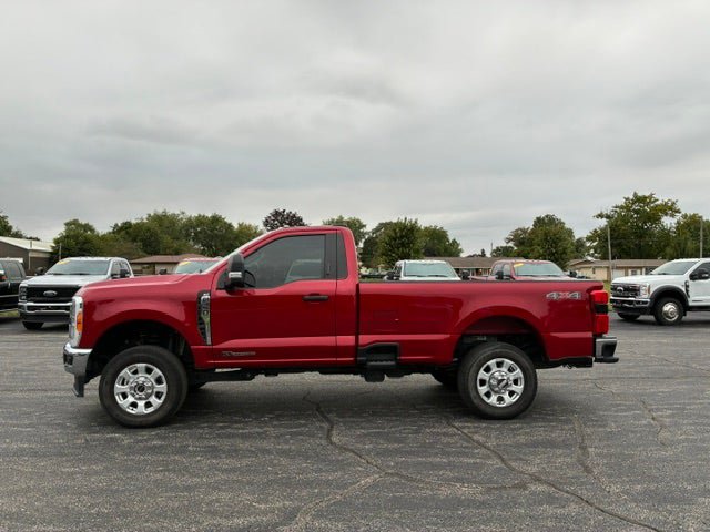 Used 2023 Ford F350 XLT w/ 360-Degree Camera Package AWD/4WD image 2