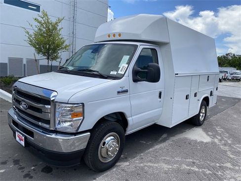 New 2026 Ford E-350 and Econoline 350 Super Duty w/ Power Equipment Group image 2