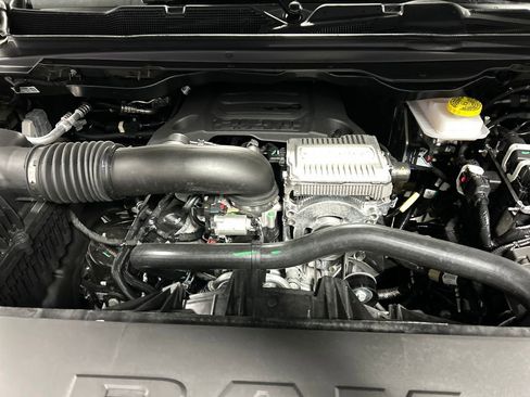 New 2026 RAM 1500 4x4 Crew Cab image 24