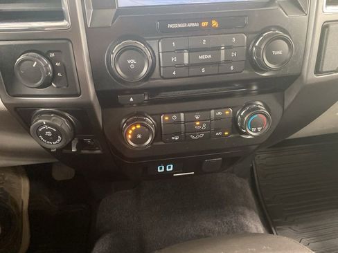 Used 2016 Ford F150 XLT w/ Equipment Group 301A Mid AWD/4WD image 39