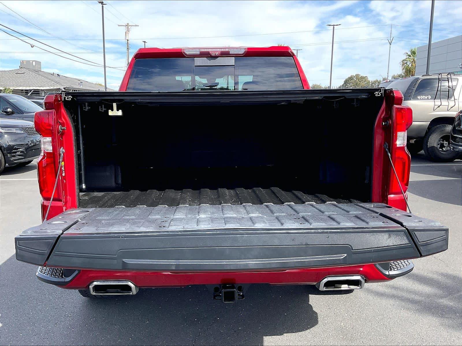Used 2021 Chevrolet Silverado 1500 High Country w/ Technology Package AWD/4WD image 39