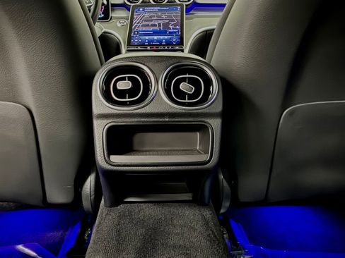 Used 2024 Mercedes-Benz C 300 4MATIC Sedan w/ Exclusive Trim Package image 37
