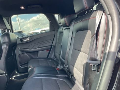 Used 2025 Ford Escape ST-Line w/ Equipment Group 301A FWD image 17