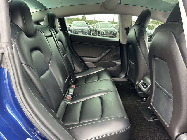 Used 2019 Tesla Model 3 Standard Range Plus RWD image 10
