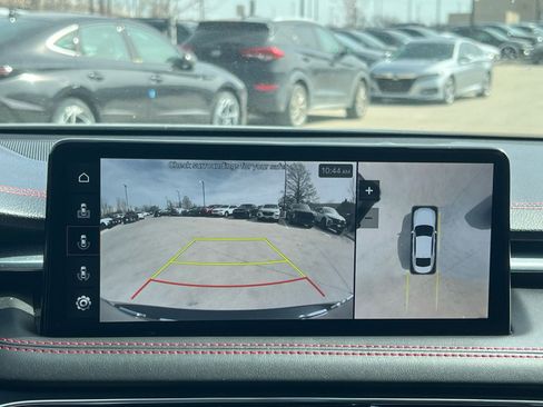 Used 2023 Genesis G70 3.3T w/ Sport Prestige Package image 33