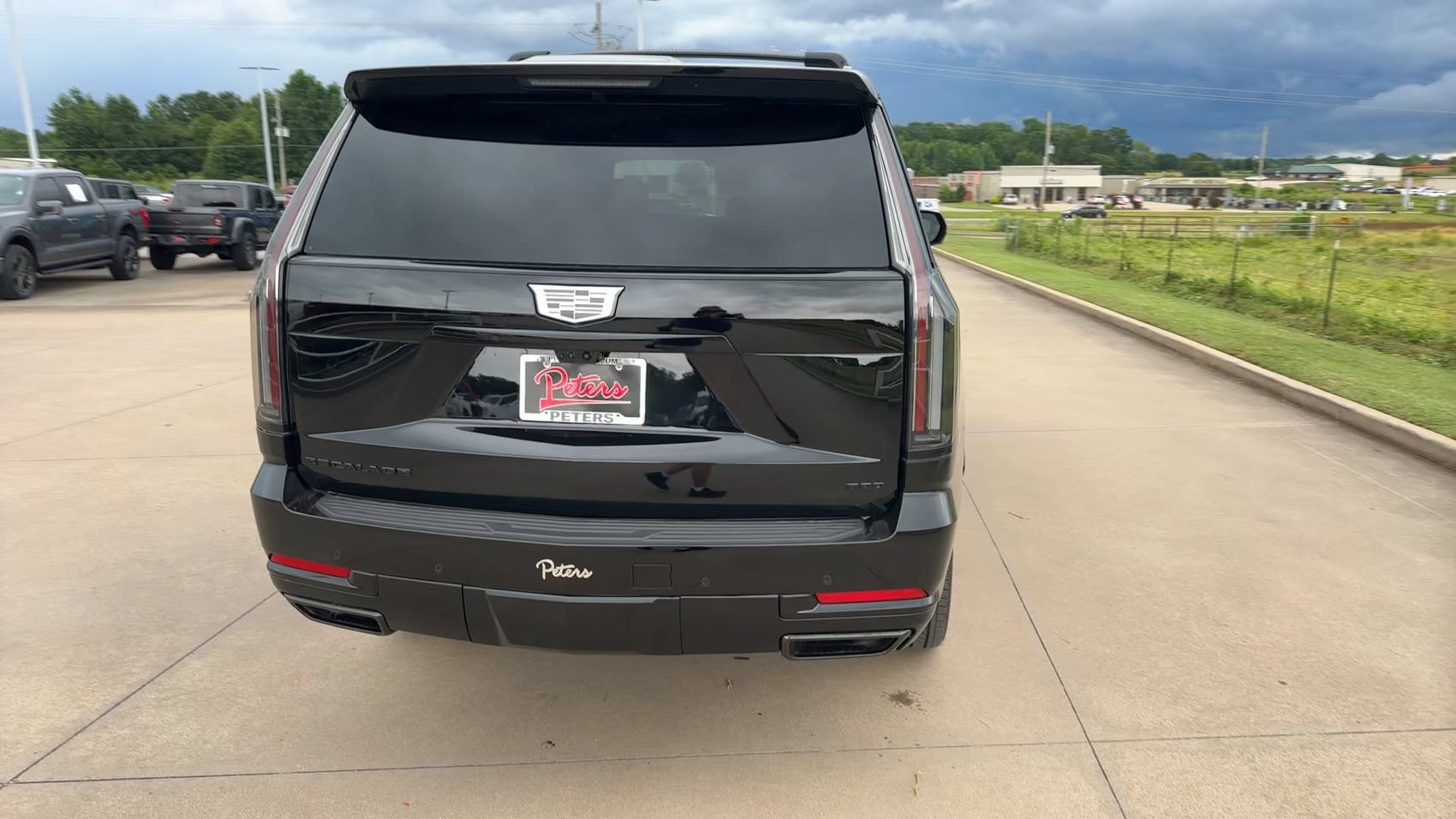 Used 2026 Cadillac Escalade Platinum Sport AWD/4WD image 8