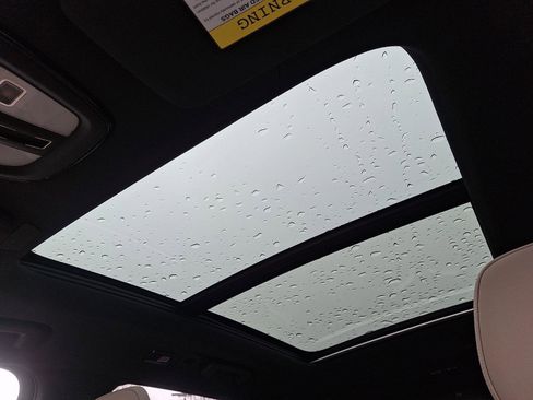 Certified 2025 Volvo XC90 B5 Plus image 16