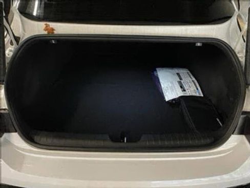 New 2025 Hyundai Ioniq 6 SE image 33