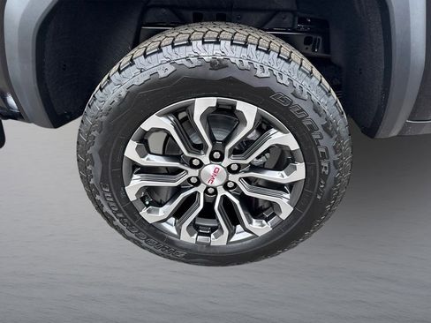 New 2026 GMC Canyon Denali AWD/4WD image 39
