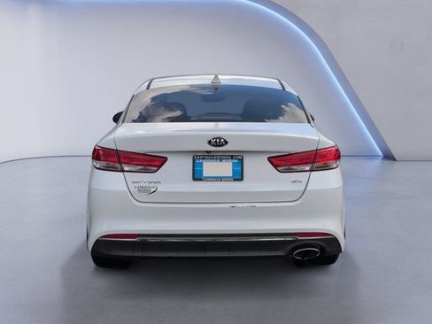 Used 2017 Kia Optima EX FWD image 8