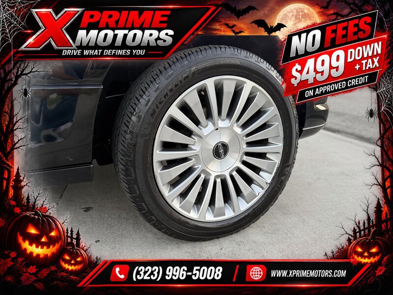 Used 2017 Lincoln Navigator L Select AWD/4WD image 9