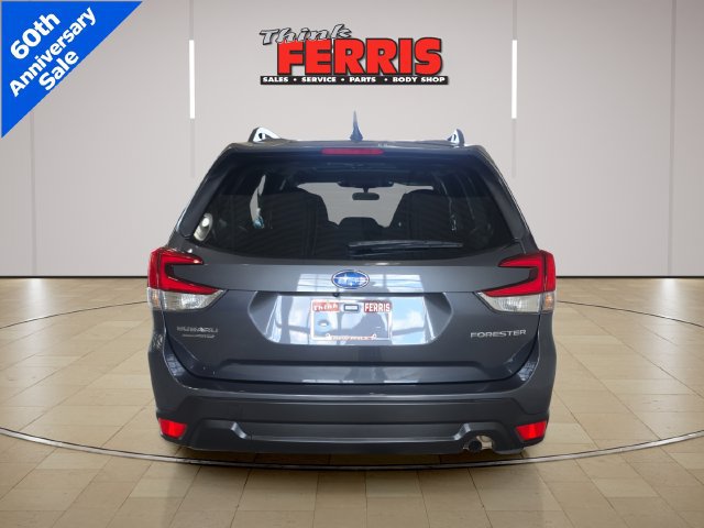 Used 2023 Subaru Forester Premium AWD/4WD image 6