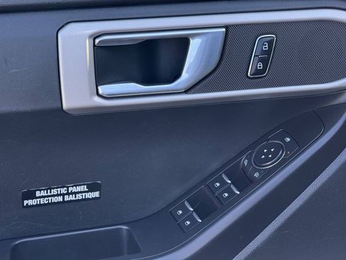 Used 2021 Ford Explorer 4WD Police Interceptor image 12