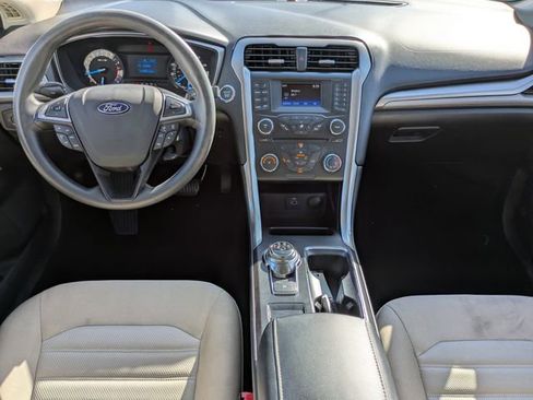 Used 2017 Ford Fusion S FWD image 14