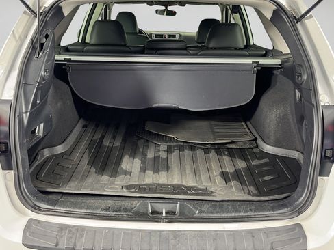 Used 2017 Subaru Outback 2.5i Limited AWD/4WD image 20