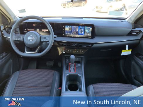New 2026 Nissan Kicks SR w/ Cold Weather Package image 5