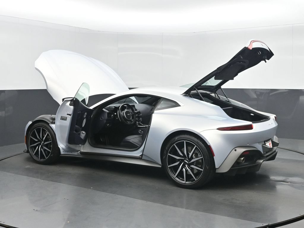 Used 2020 Aston Martin V8 Vantage Coupe RWD image 37