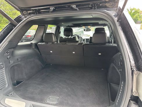 Used 2018 Jeep Grand Cherokee Limited AWD/4WD image 14