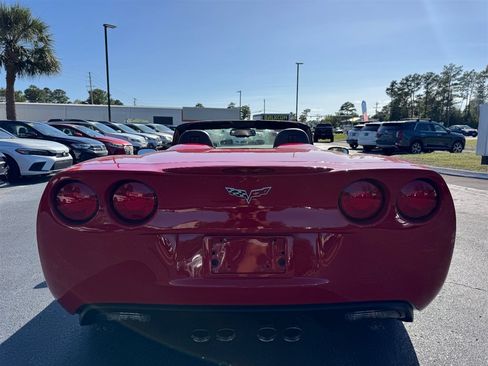 Used 2006 Chevrolet Corvette Convertible w/ Preferred Equipment Group RWD image 13