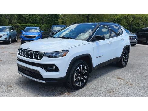 Used 2022 Jeep Compass Limited AWD/4WD image 4