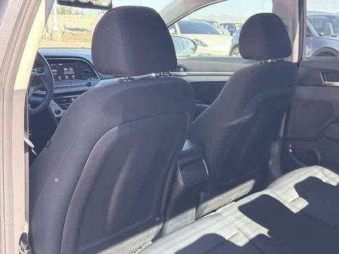 Used 2018 Hyundai Elantra SEL image 16