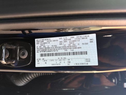 Used 2025 Ford F150 Platinum AWD/4WD image 34
