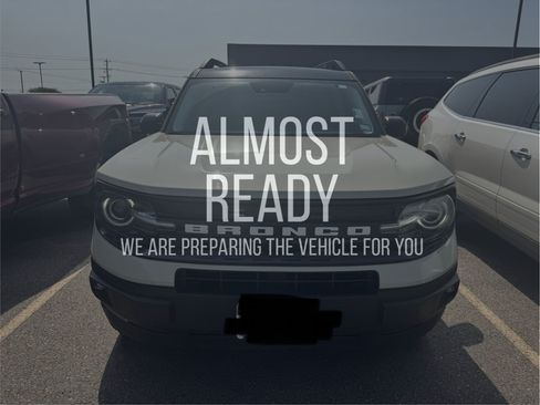Used 2024 Ford Bronco Sport Outer Banks AWD/4WD image 1