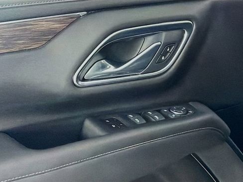 Used 2021 Chevrolet Tahoe Z71 w/ Luxury Package image 21