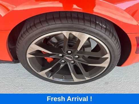 Used 2021 Chevrolet Camaro SS RWD image 17