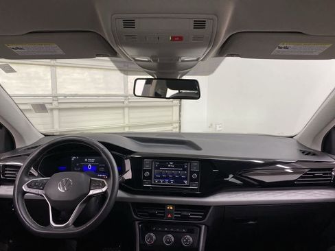 Used 2022 Volkswagen Taos S image 12