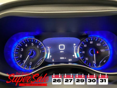 Used 2024 Chrysler Pacifica Touring-L image 24