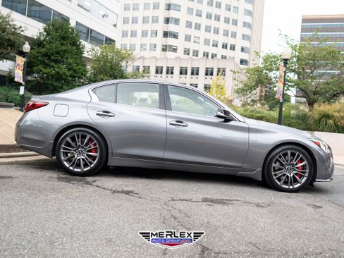 Used 2018 INFINITI Q50 Red Sport 400 w/ Sensory Package (Sport) image 8