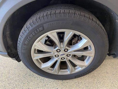 Used 2023 Ford Explorer Limited w/ Equipment Group 301A image 14