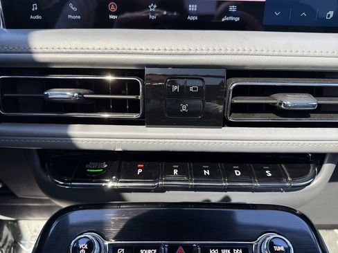 Used 2022 Lincoln Nautilus Reserve w/ Cargo Utility Package image 26