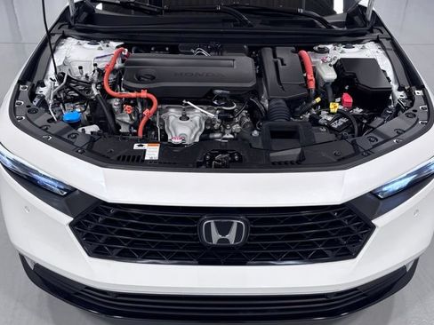 Used 2023 Honda Accord Touring image 29