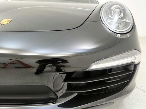 Used 2013 Porsche 911 Carrera RWD image 25