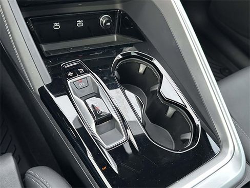 Certified 2025 Audi Q5 Premium Plus w/ Premium Plus image 33
