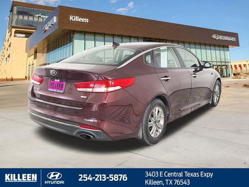 Used 2016 Kia Optima LX w/ Technology Package image 8